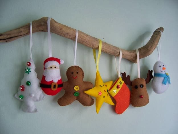 Easy Christmas Crafts: Homemade Decorations for Christmas Tree