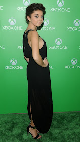 Sarah Hyland Show off Sideboobs At XBox One Launch Event Sarah Hyland Show off Sideboobs At XBox One Launch Event