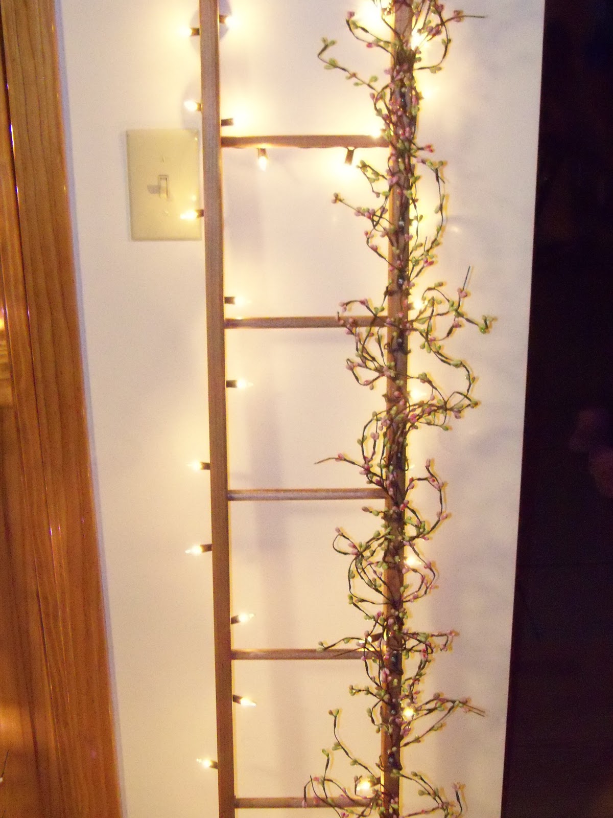 Q's Rustic Crafts and Creations Decorative Prim Ladders