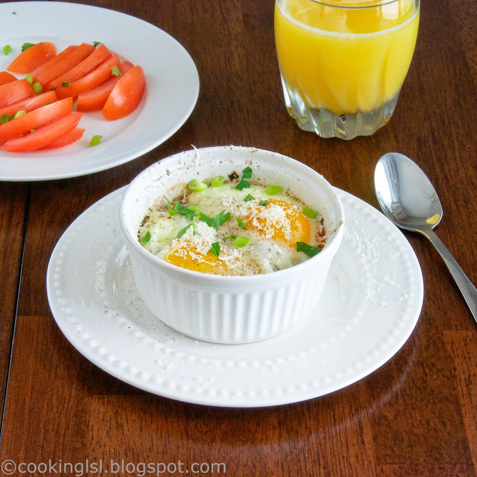 Cooking LSL Baked Eggs In Ramekins With Mushrooms, Peppers And Green
