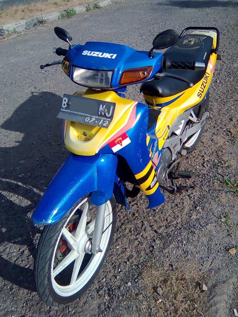 Garasi Roda Dua: Satria 120R Blue Yellow 2002