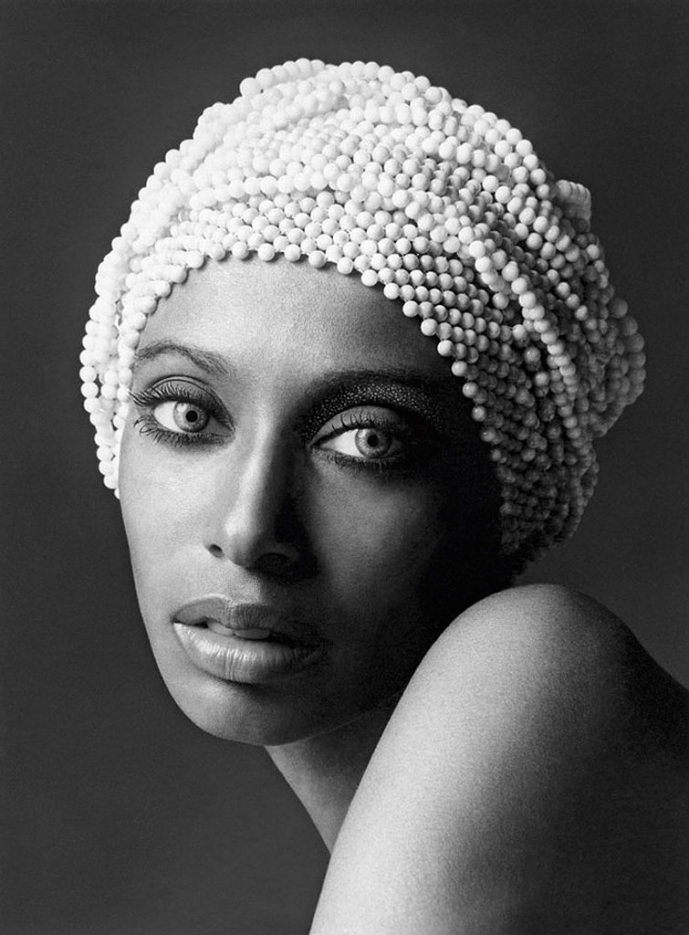 shades gray picture perfect wednesday donyale luna shades gray picture perfect wednesday donyale luna