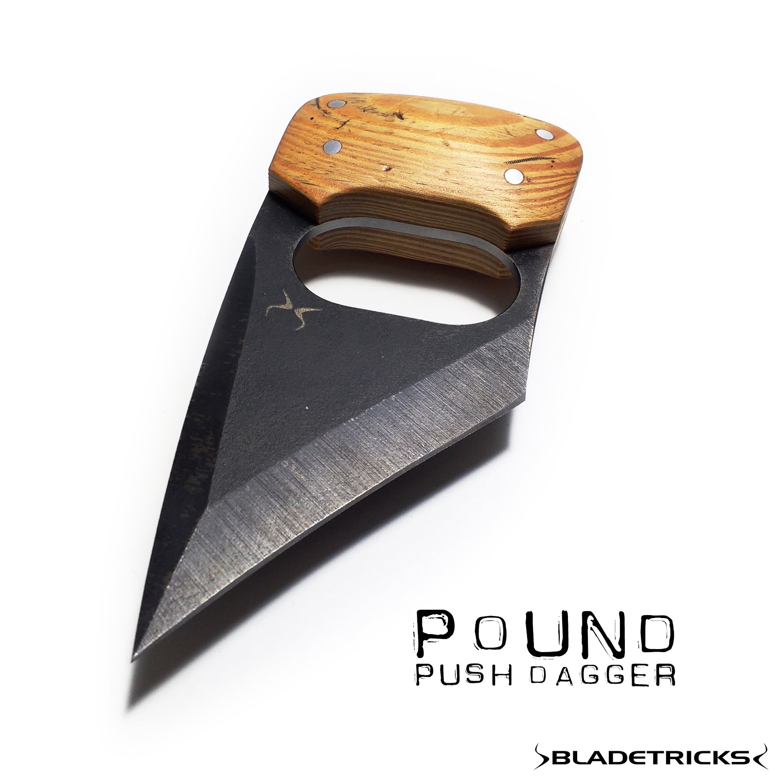 BLADETRICKS IRON FIST