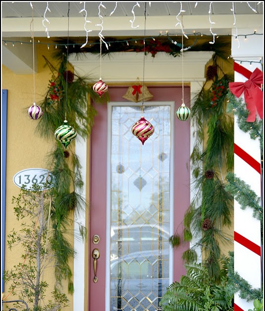 Camelot Art Creations Dollar Store Garland Makover