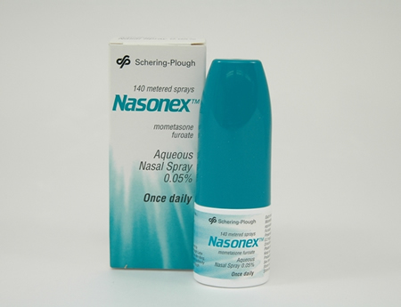 Steroid nasal spray allergic rhinitis