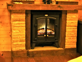 Misty Villa Fireplace Family Suite Bedroom