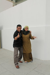 Thumbs Up Abah ! Me? Peace !