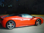 Ferrari italia 458 en couleur rouge picture belle voiture