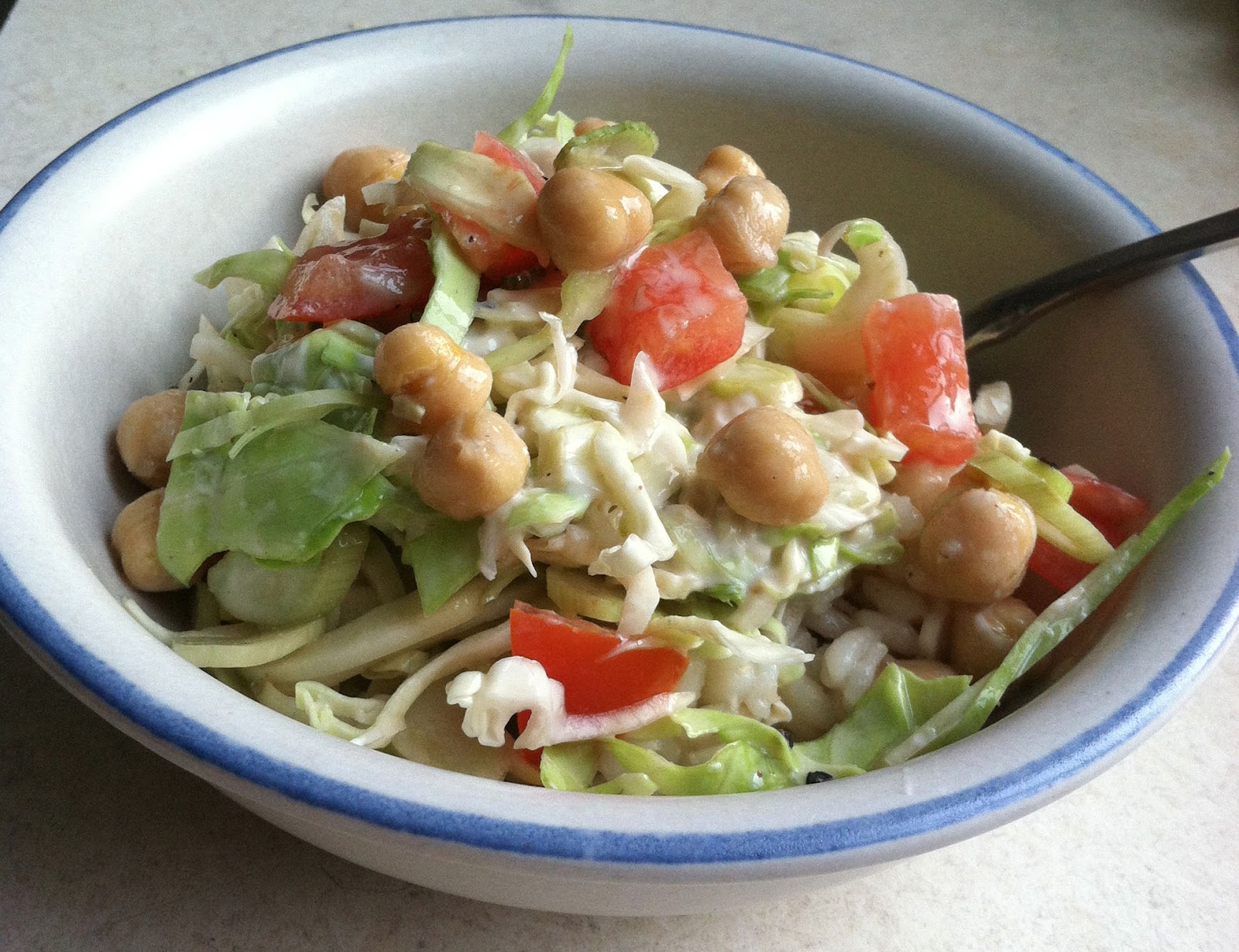 Eat, Run, Read Fennel, Cabbage, and Greek Yogurt Slaw