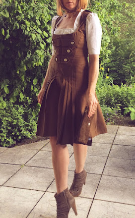 dirndl braun