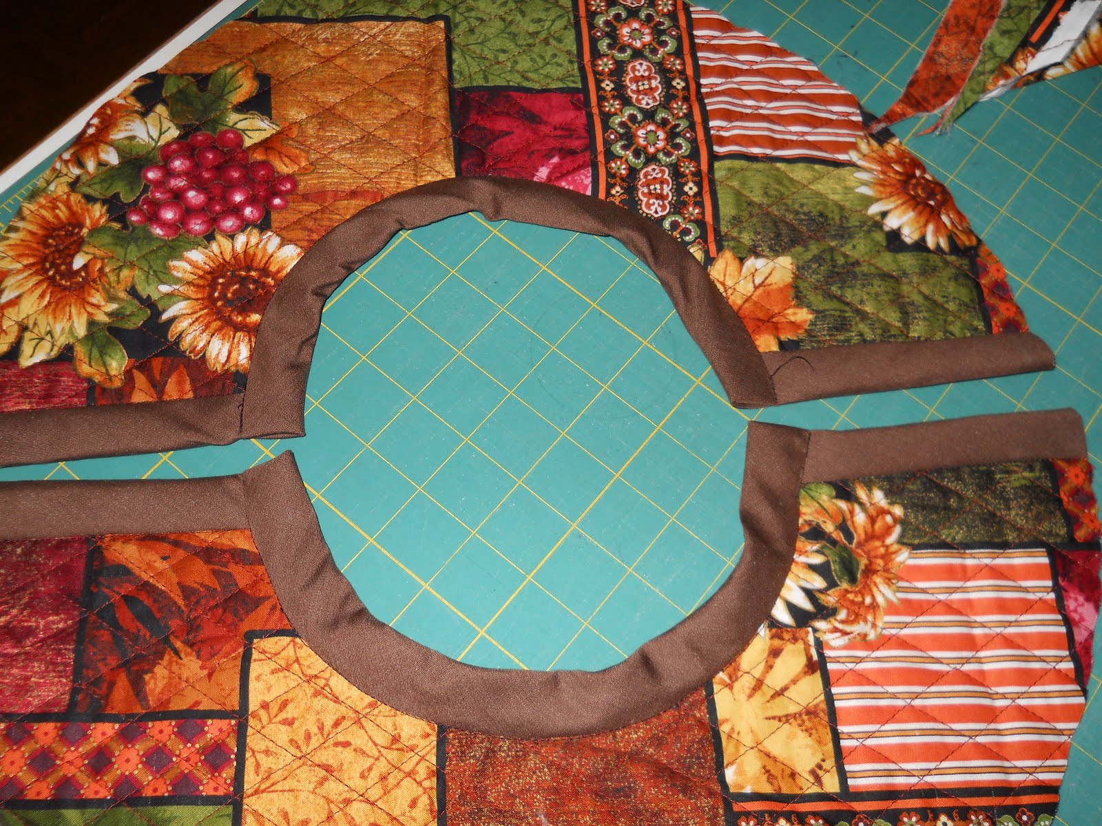 Every Day Above Ground Is Good round casserole carrier