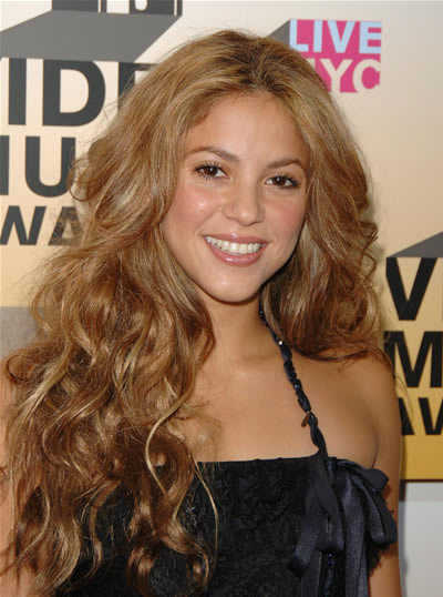Dadona Hairstyle Shakira Dark Curly Hair