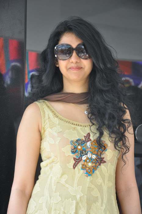 kamna jethmalani at movie 9 entertainments movie pooja