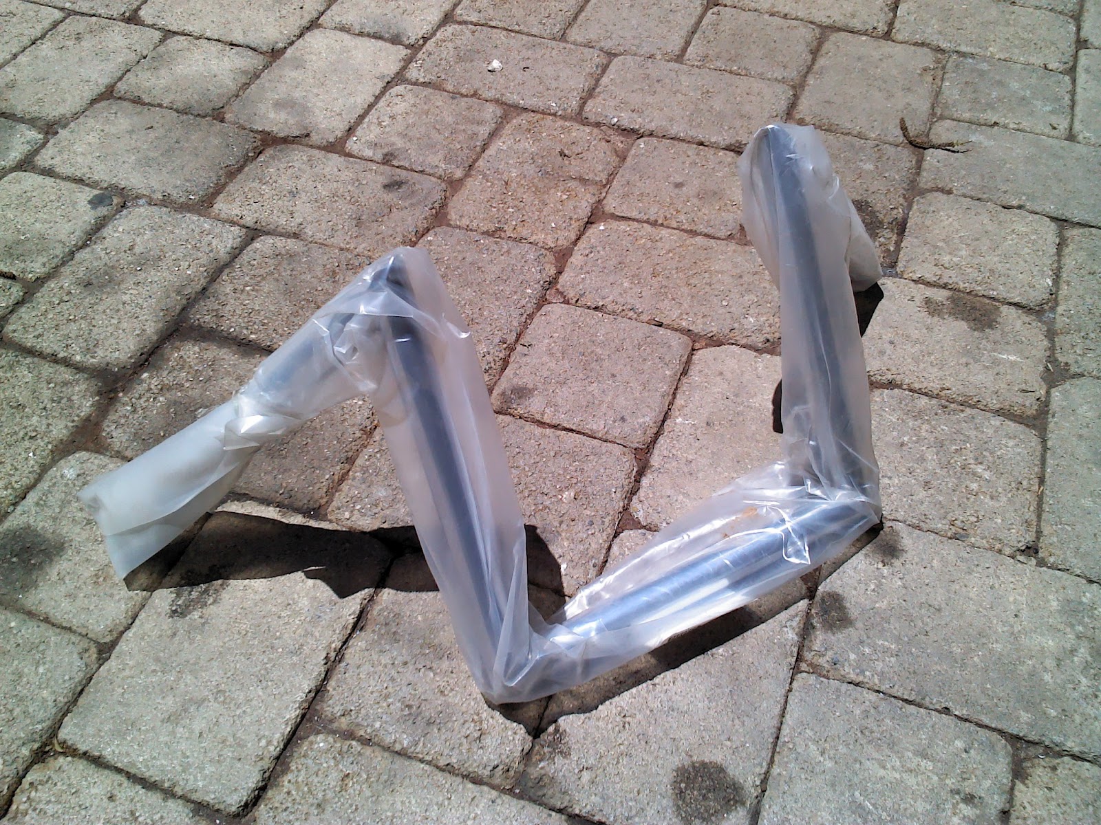 It's just junk parts cooperative.. Z 'bars 10" rise Paughco NOS 100