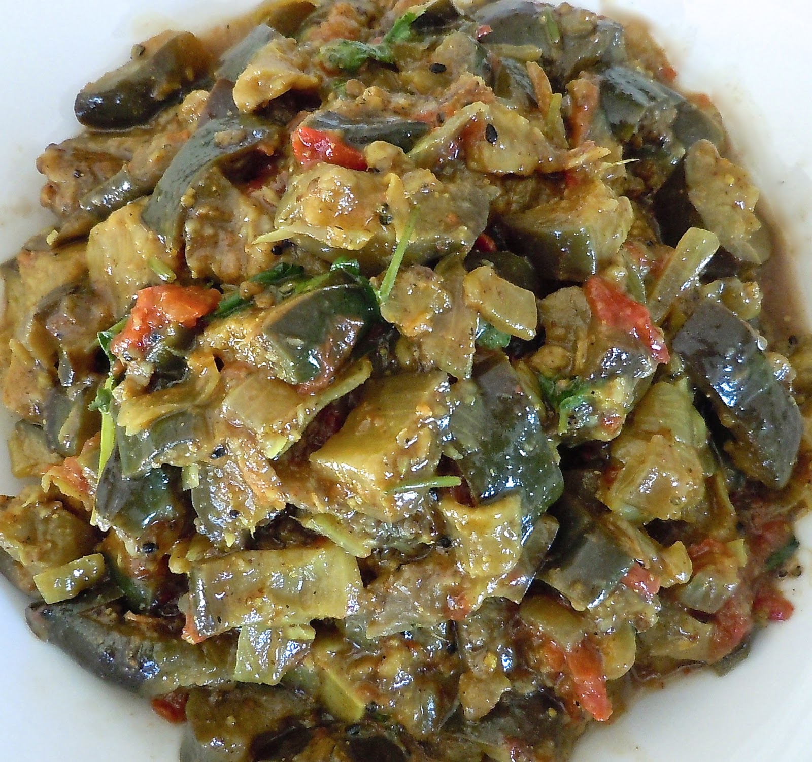 Rashmi's Recipes Baigan Sabji (Eggplant with Tomatoes)