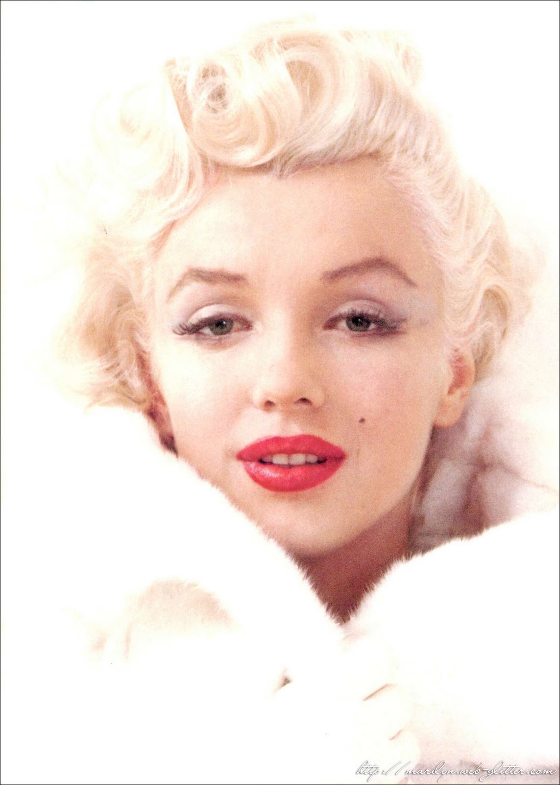http://1.bp.blogspot.com/--CYWmbtYYyM/TePrXIWX0DI/AAAAAAAAKOc/DPHS2iQ9NyI/s1600/Marilyn-Monroe.jpg
