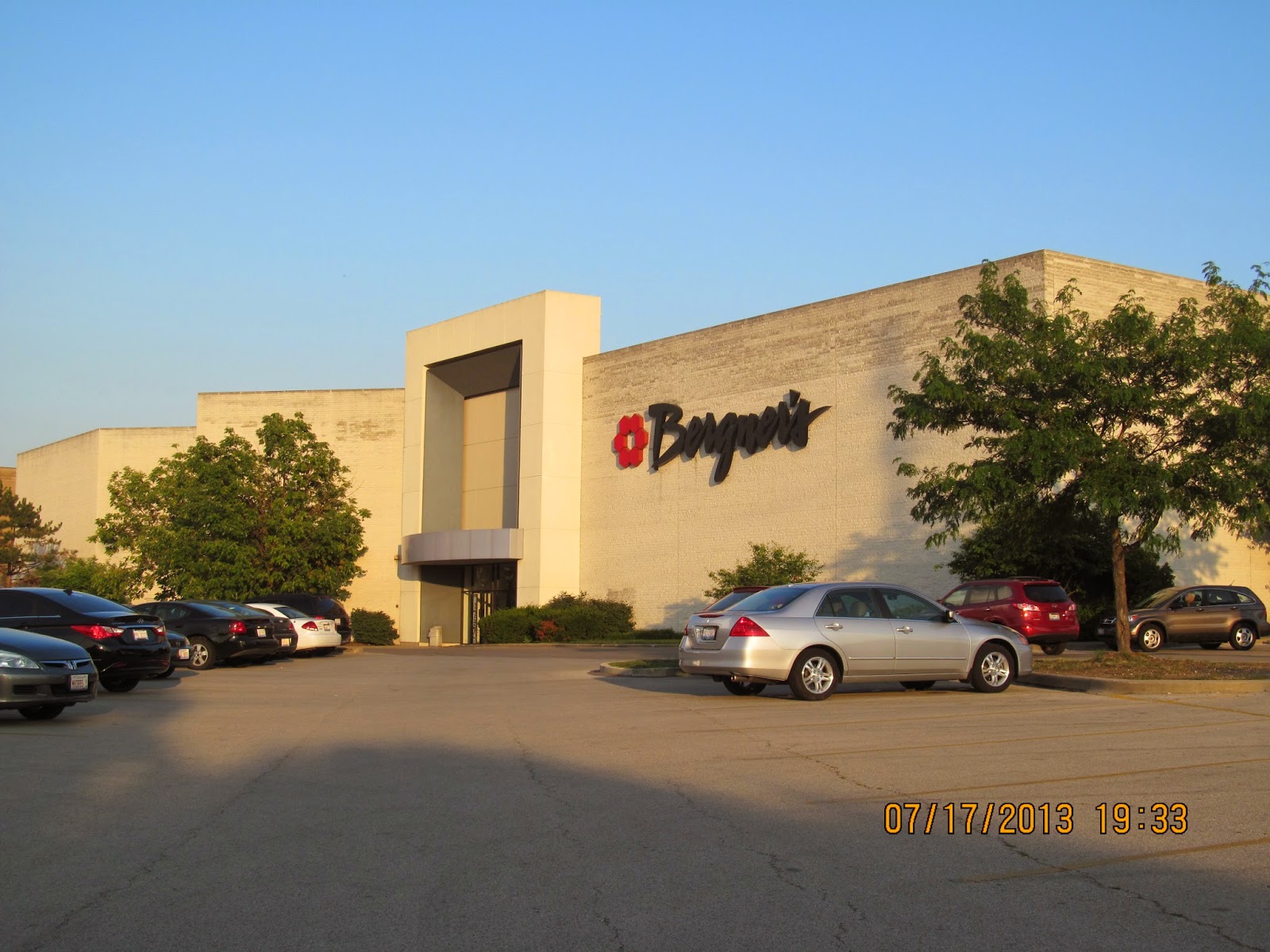 Trip to the Mall White Oaks Mall (Springfield, IL)