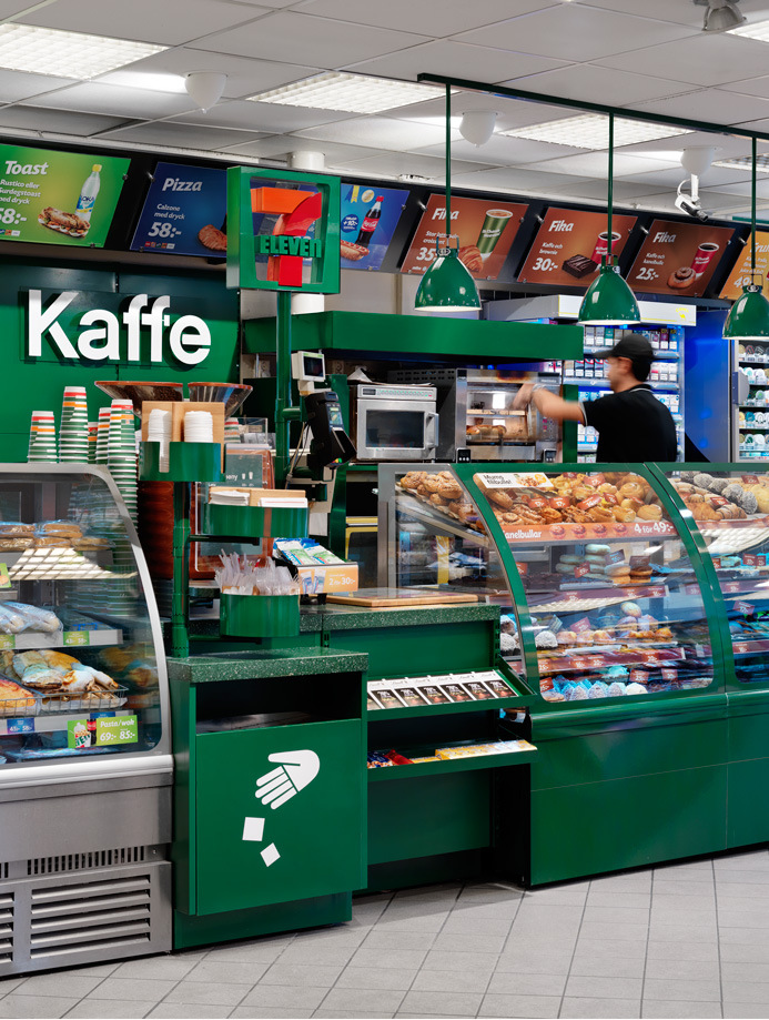 7Eleven Updates Coffee Concept For The Swedish Mar­ket Packaging Of