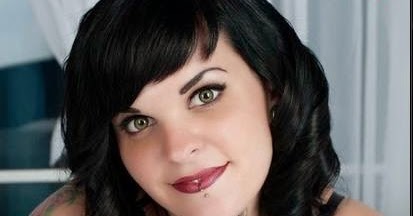 Sarah Claxton Tattoo Model | Tattoo Gallery Studio | Tattoo Design Gallery