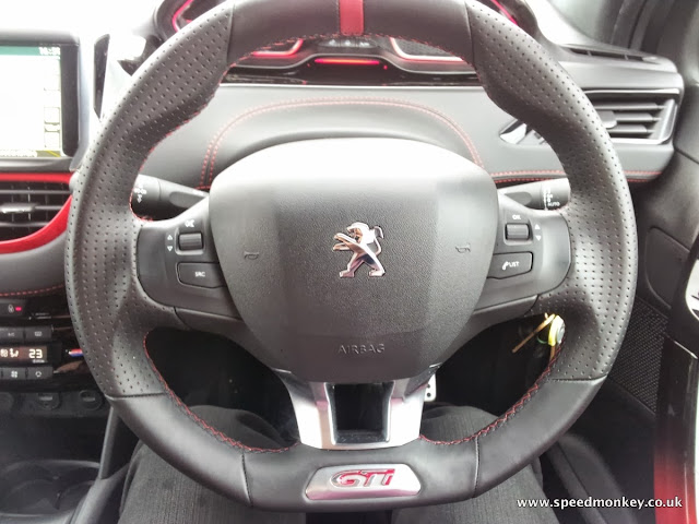 Peugeot 208 GTI steering wheel