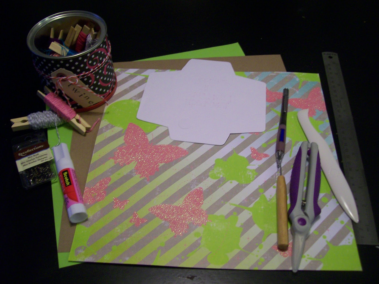 A Crafty Island Girl DIY String Tie Envelopes