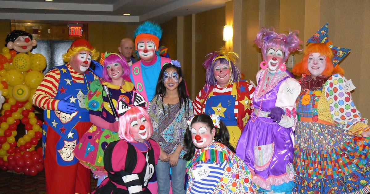 Annabel's Entertainment Brief History of Clowns