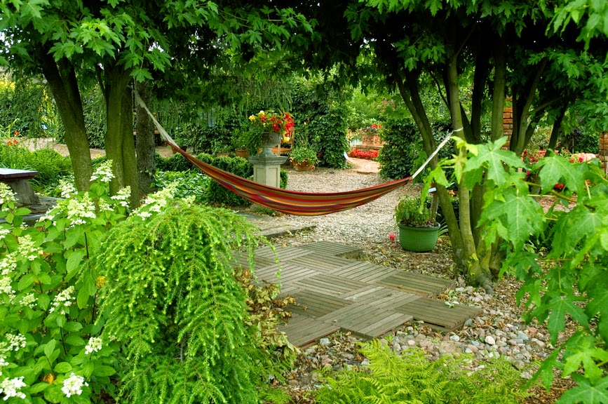 Home Decoration: 25 Wonderful Garden Ideas and Designs