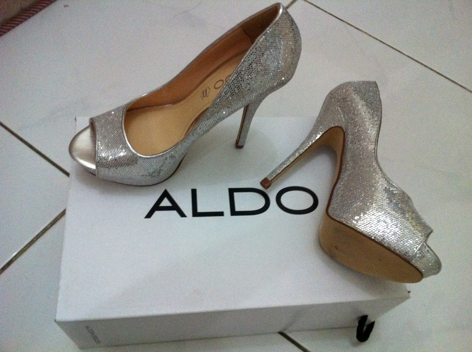 HOUSE OF FUN my newest purchase Aldo silver peep toe 13