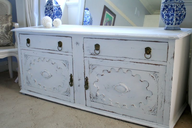 Lilyfield Life White Vintage TV