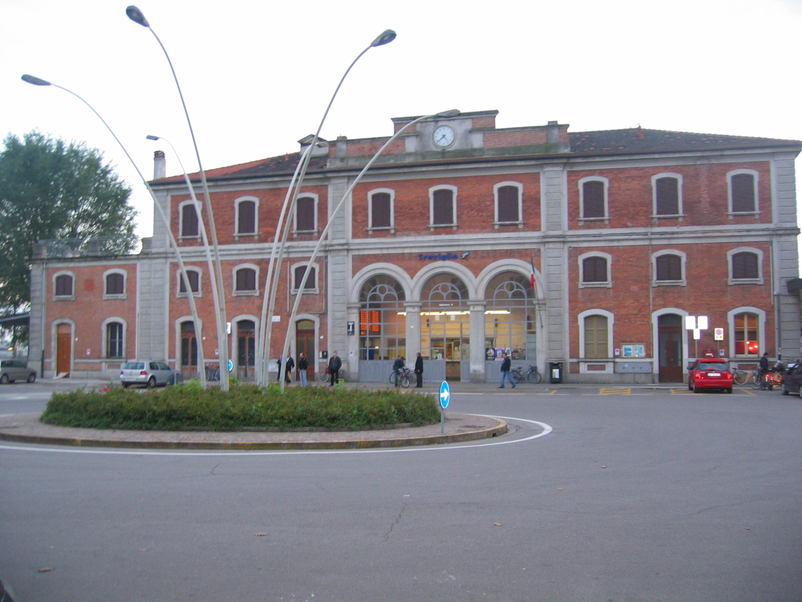 Andrea Maggioni Stazione Centrale subito una nuova bicistazione