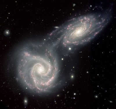 مجرة المرأة المسلسلة أو الأندروميدا Galaxy+Collision
