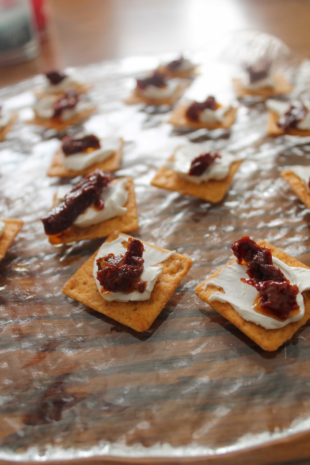 Sun Dried Tomato + Cream Cheese Crackers Flora Foodie