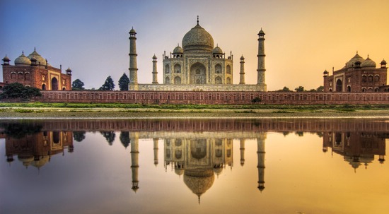 The History The Mistery Taj Mahal One Of The 7 Wonders Of The World