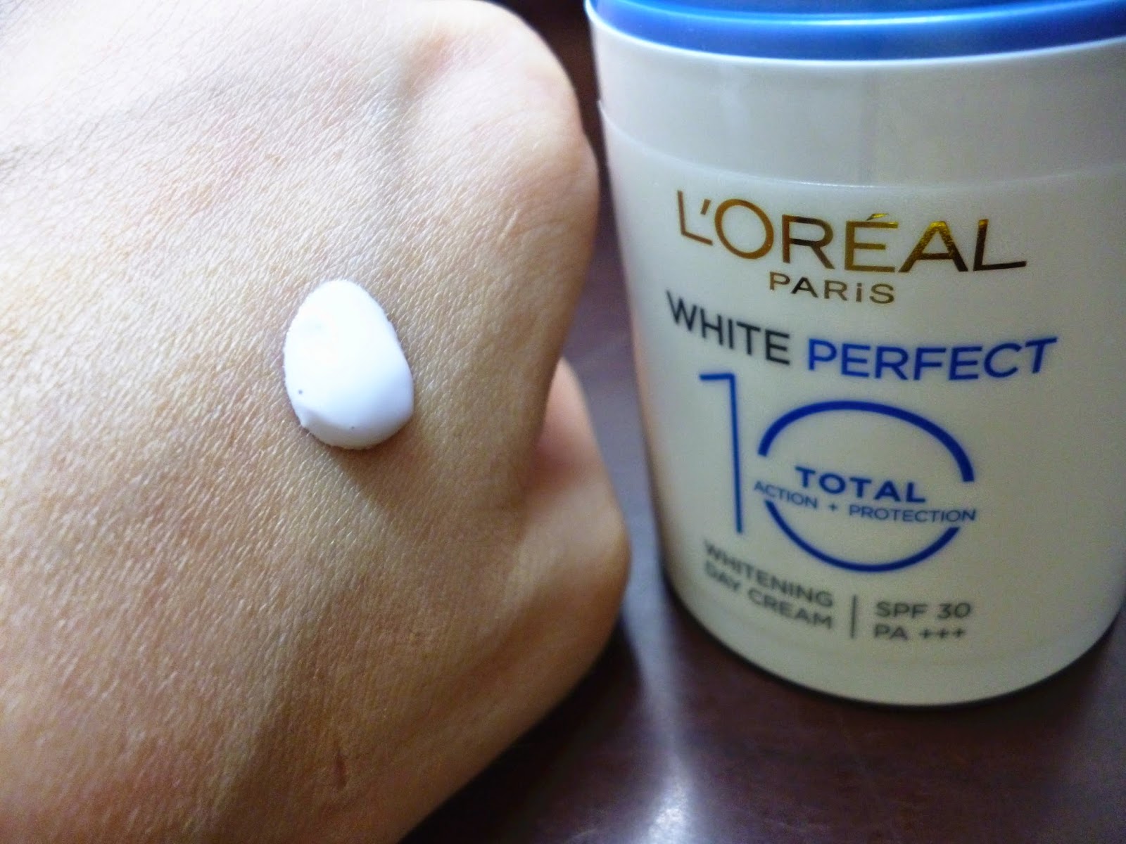 Princess Neverland L'Oreal White Perfect Total 10 Whitening Day Cream