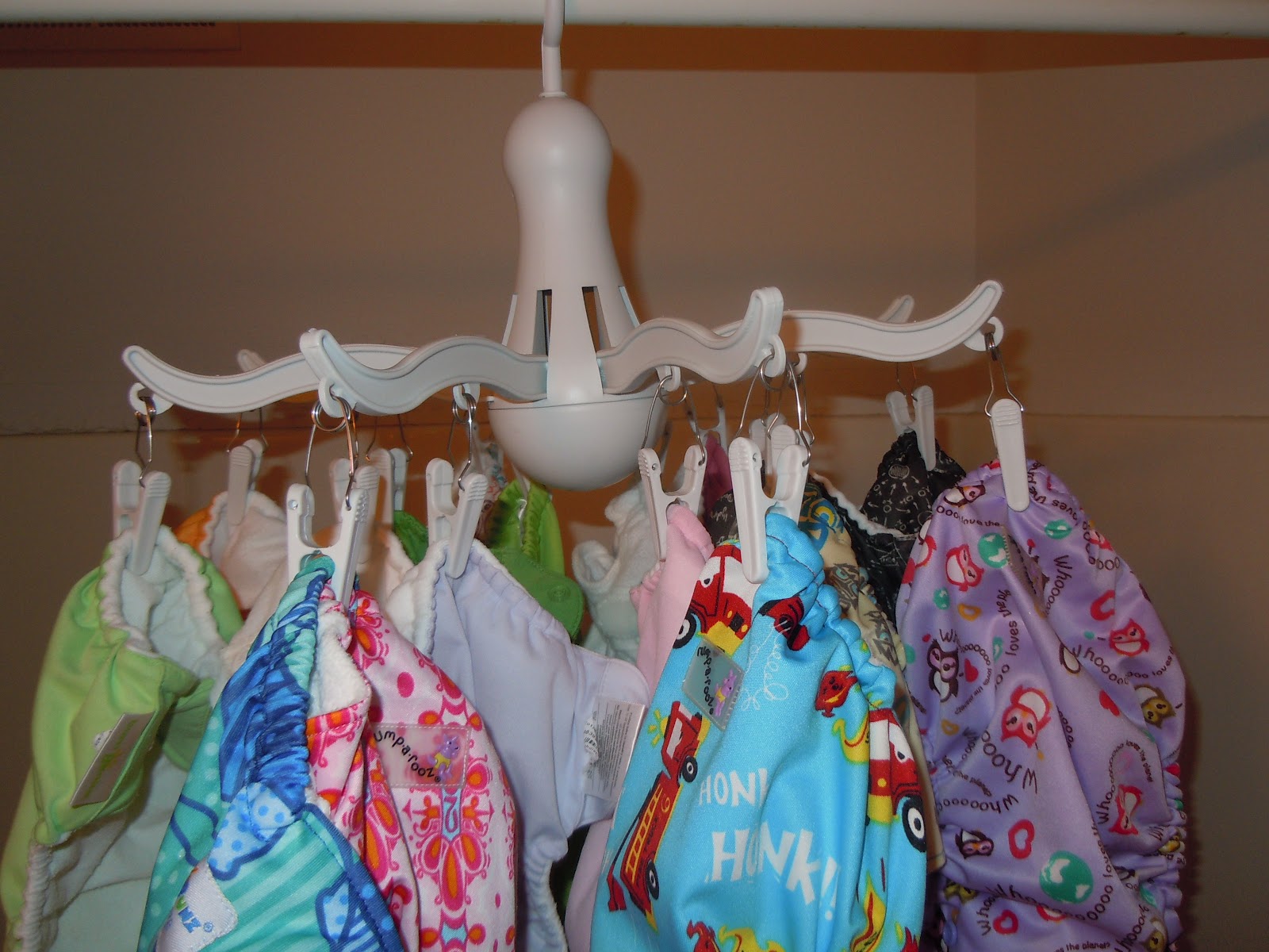 A day in the life Part 3. My Must have Cloth Diaper Accesories