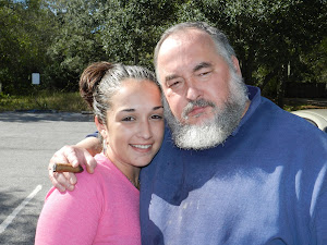 Aramis Gonzalez Gonzalez Con Mi Hija Darlene Gonzalez Abreu, Enero 28, 2012 En Tampa, Florida, EEUU