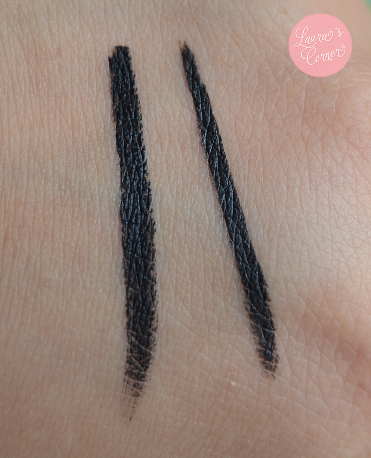 The Battle Of Eyeliners Sleek Ink Pot vs Sleek Flick It Eyeliner