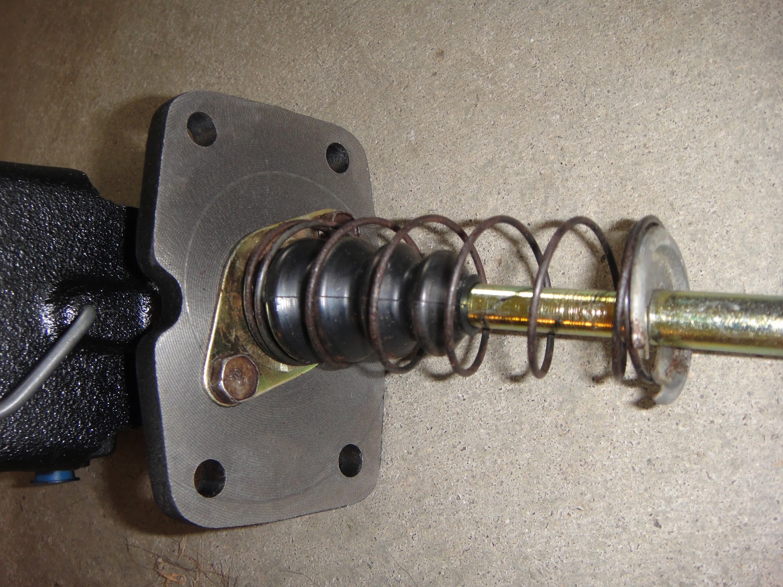 July 2012 The Mopar Motorhead