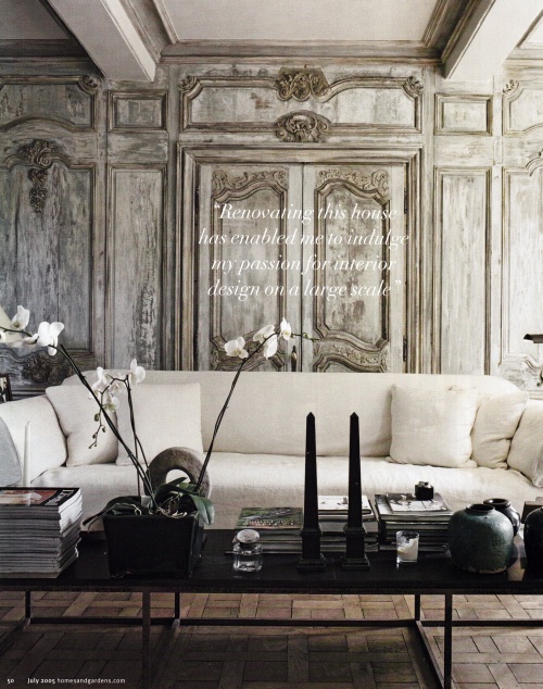 black and white antique and modern living room