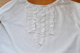 T-Shirt Upcycling by Over The Apple Tree