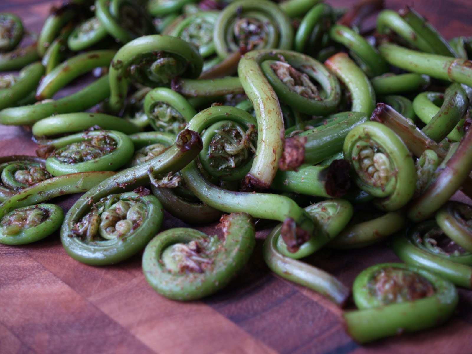 Persimmon and Peach: Sauteed Fiddlehead Ferns with Garlic & Lemon
