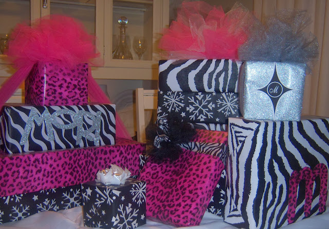 More gift wrapping&hellip;I love Christmas! | That Black Chic