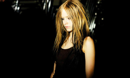 Top 10 Hd wallpapers Avril Lavigne lyrics pictures videos biography
