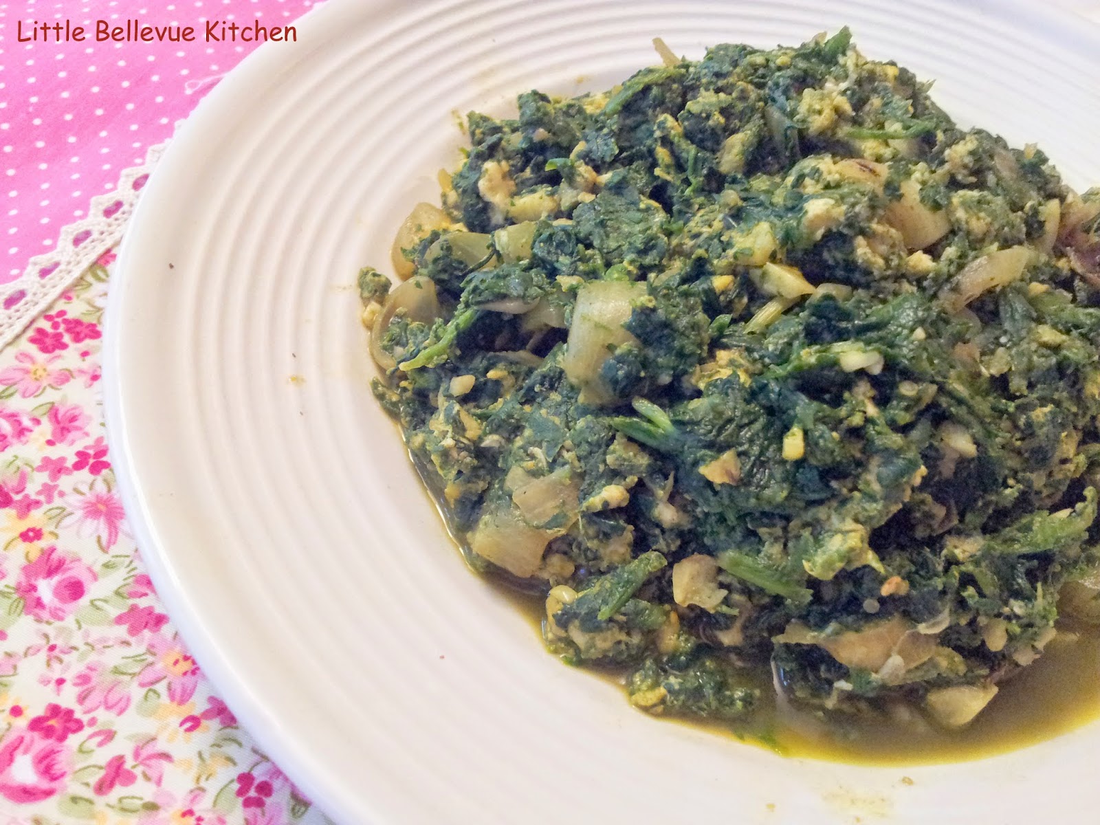 Little Bellevue Kitchen: Stir Fried Spinach with Eggs