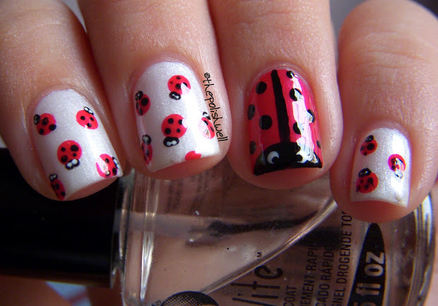 polish nail ideas ladybug