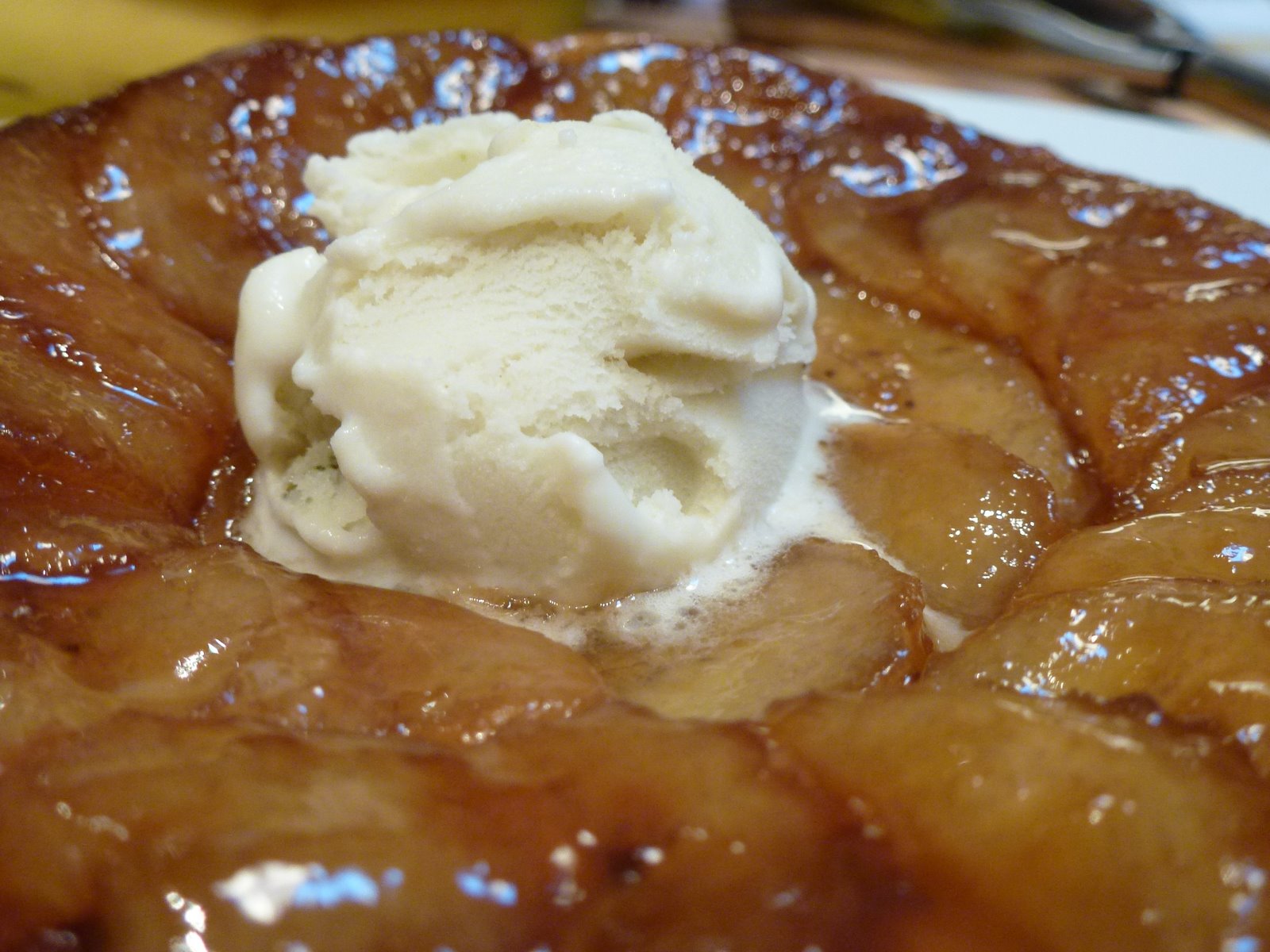 Hardly Housewives Banana Tarte Tatin
