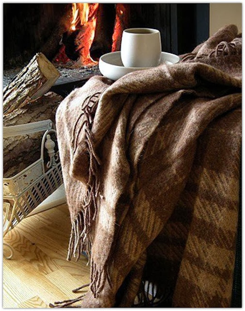 Art Symphony Cuddle With A Blanket