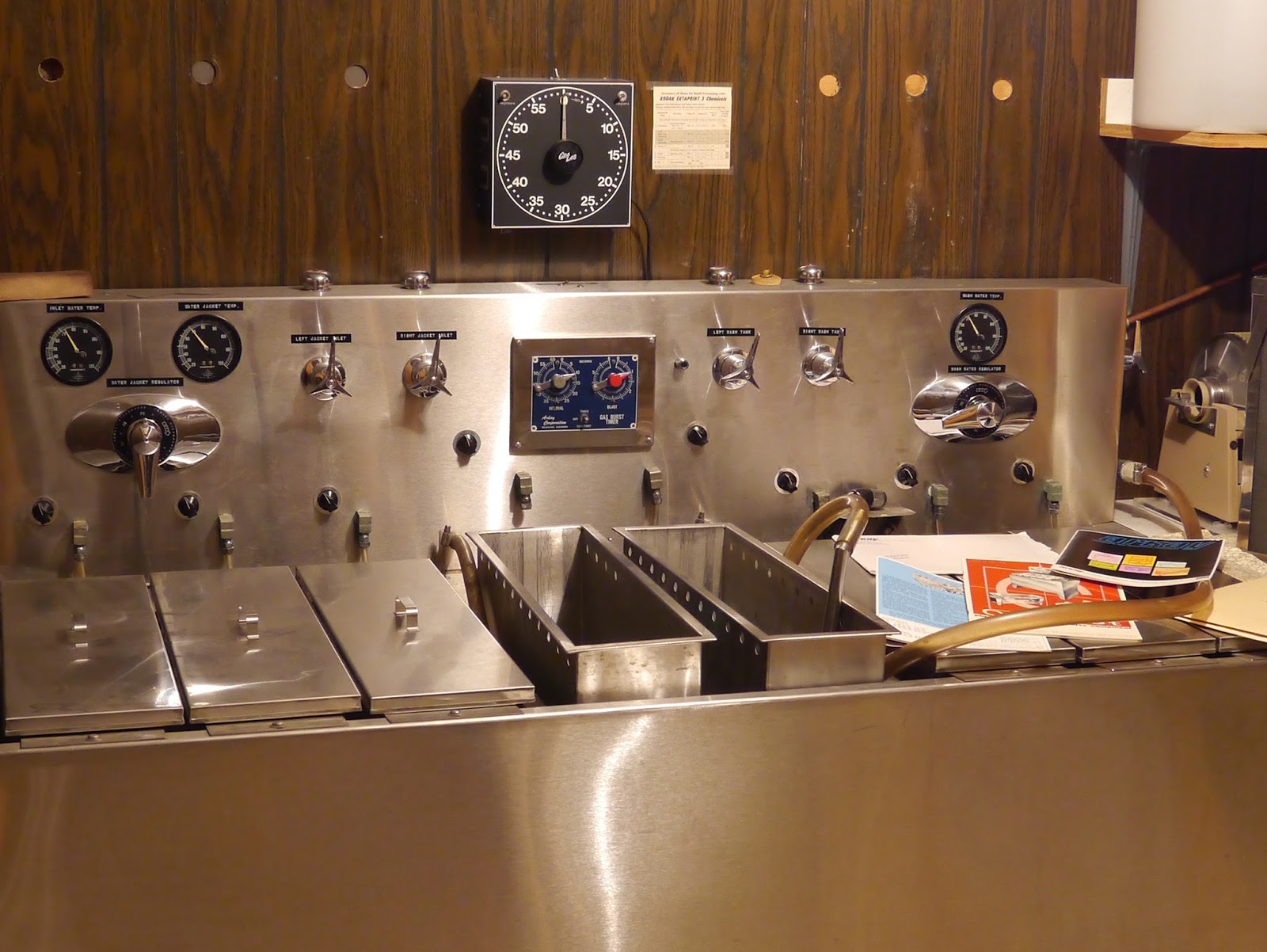 Magnum Arts Vintage Darkroom Equipment Up For Auction