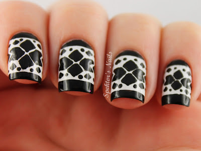 Black & White Christmas Sweater Nails