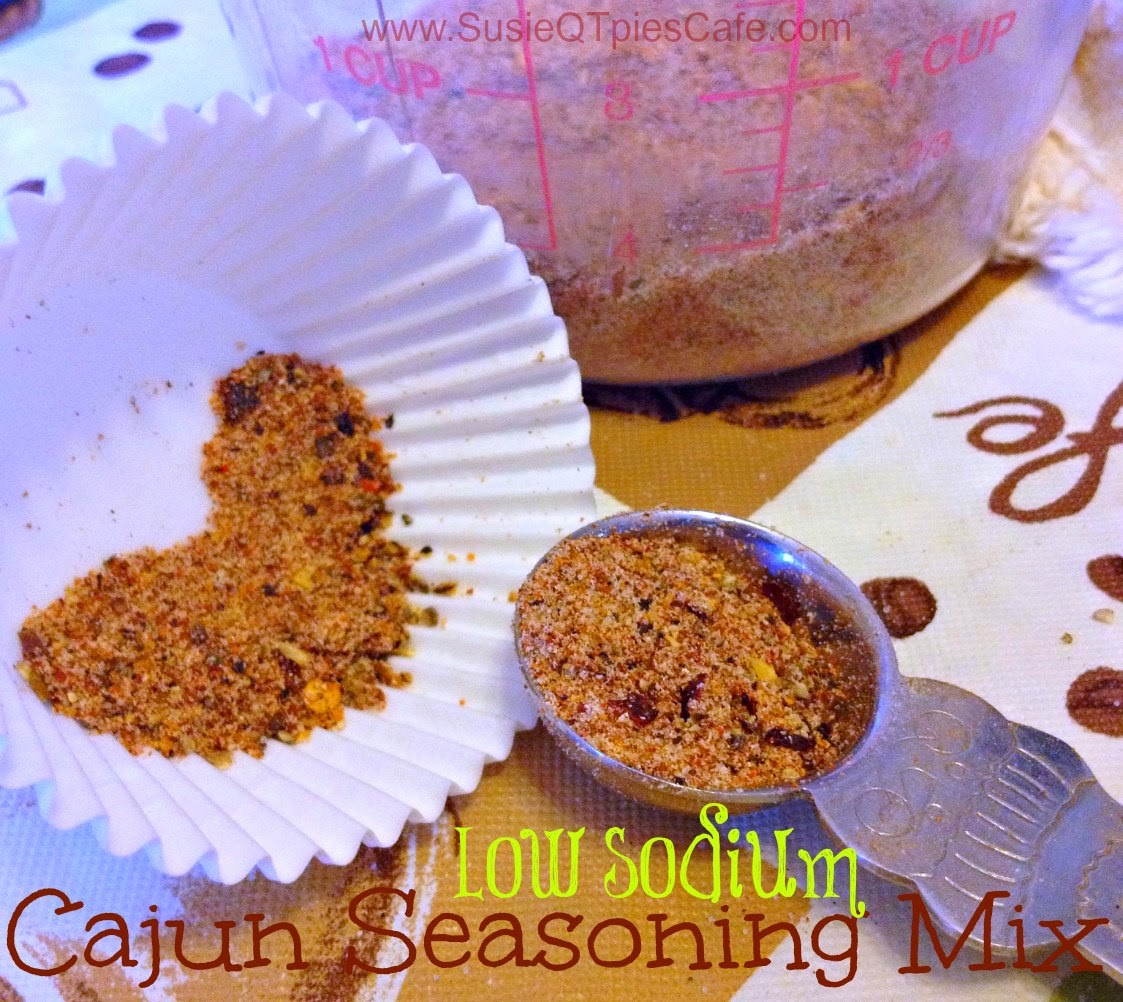 SusieQTpies Cafe Homemade Cajun Seasoning Mix {Healthy Recipes}